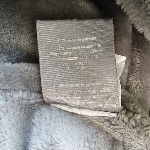 Columbia Super Soft Plush Throw Blanket Boulder dark gray 50 x 60 inches grey - Picture 8 of 13